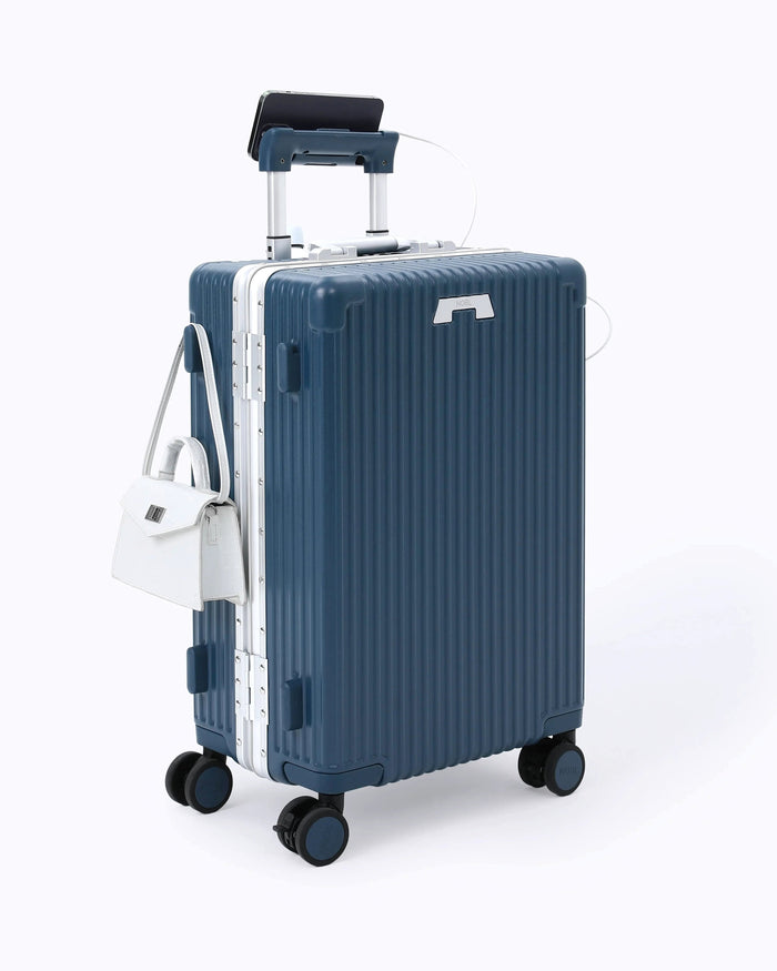 Carry-On: All-In-One Classic