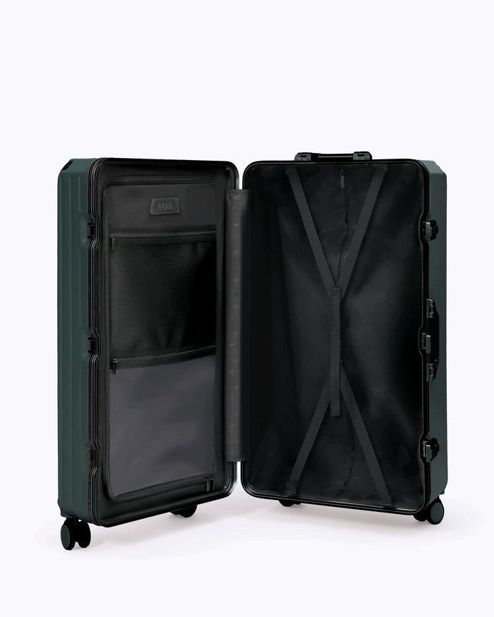 Check-In Trunk 30